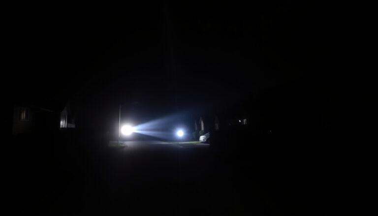 Se ha ido la luz en mi barrio: qué hacer y dónde llamar